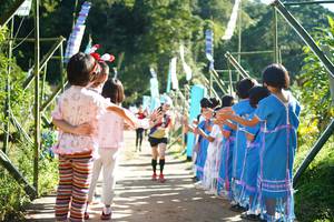 BIB: 
                            <button type="button" onclick="openModal(19055502)" class="btn btn-primary btn-sm float-right btn-popup" data-toggle="modal" data-target=".modal-high-quality">
                        <i class="fas fa-shopping-cart"></i> Add to Cart
                    </button>
                                            <button type="button" onclick="isThisMe(19055502, true)" class="btn btn-success btn-sm float-right btn-popup btn-isme hidden" data-toggle="tooltip" data-placement="bottom" title="นี่คือรูปของคุณใช่ไหม คลิกที่นี่เพื่อเอาเข้าอัลบั้ม">
                        <i class="fas fa-plus"></i> Add to album
                    </button>
                    <button type="button" onclick="isThisMe(19055502, false)" class="btn btn-warning btn-sm float-right btn-popup btn-isnotme hidden">
                        <i class="fas fa-ban"></i> Remove from album
                    </button>